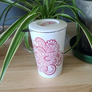 David tea steeper mug .comes with infuser